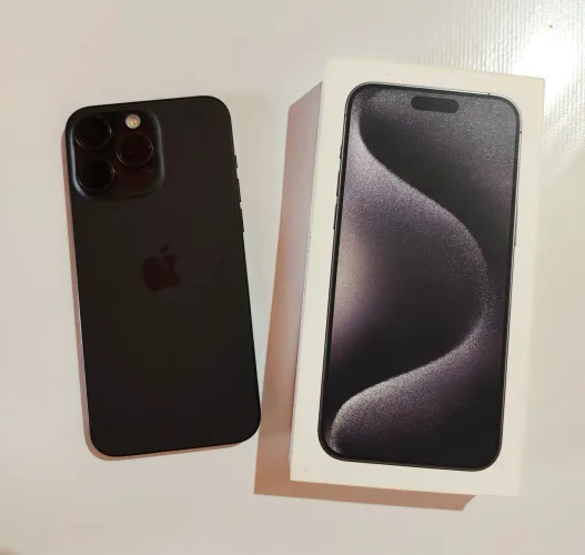 iPhone 15 pro Max 256GB BLACK TITANIUM