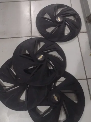 Vendo esse kit de calotas nova