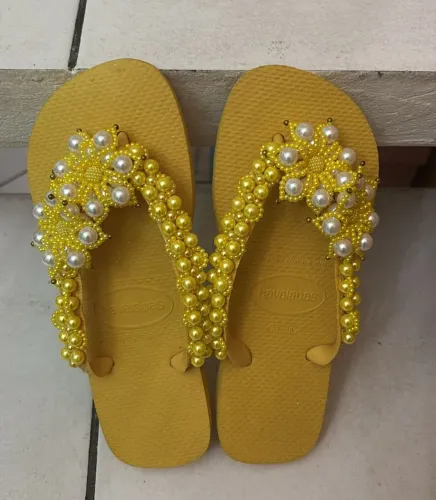 Chinelo Amarelo Havaianas - Número 37/38