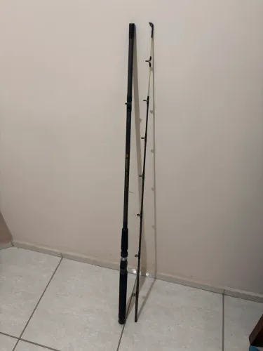 Vara para Carretilha Albatroz Manjuba C 2402 (2,40m) 12-25lb - 2 Partes
