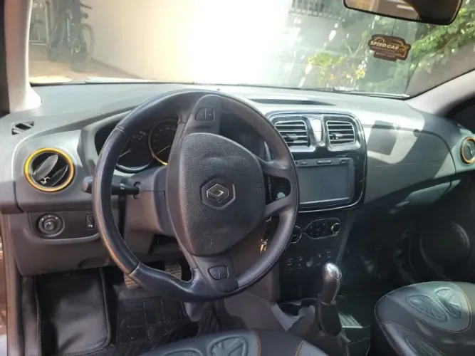 Renault Sandero Stepway Hi-power 1.6 8V 5P 2017