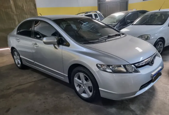 Honda Civic Sedan LXS 1.8/1.8 Flex 16V Mec. 4P 2007