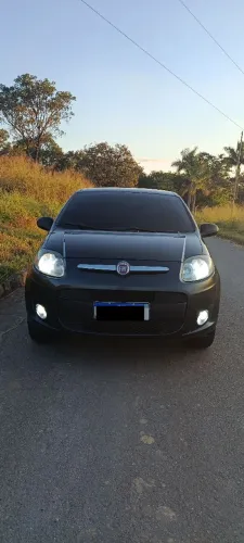 Fiat Palio Attractive 1.0 EVO Fire Flex 8V 5P 2013