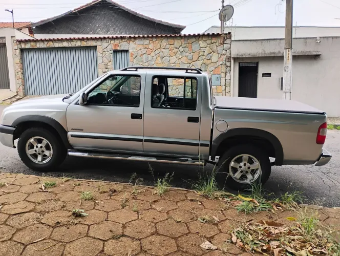 Chevrolet S10 P-up Advant. 2.4/2.4 MPFI F.power CD 2008