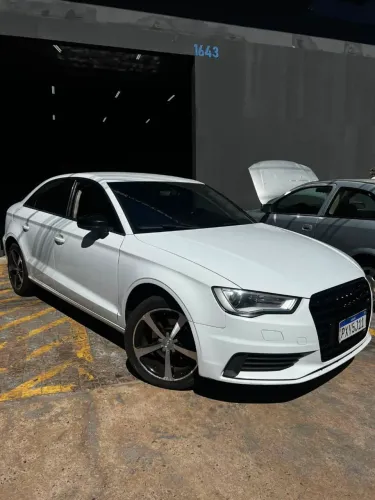 Audi A3 Sedan 1.4 TFSI Flex Tiptronic 4P 2016