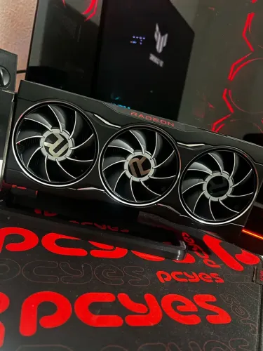 Placa De Video RX 6750 XT 12GB FOUNDER EDITION