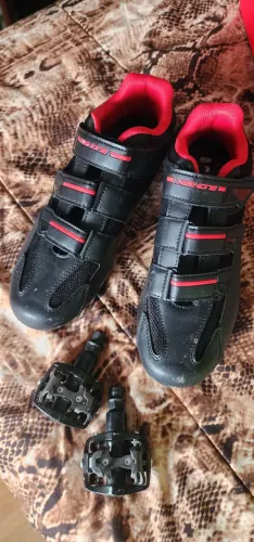 Sapatilha e pedal clip zero bala