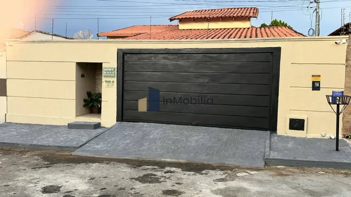 VENDE-SE CASA JUSSARA GO. Setor Mansões do Bosque.