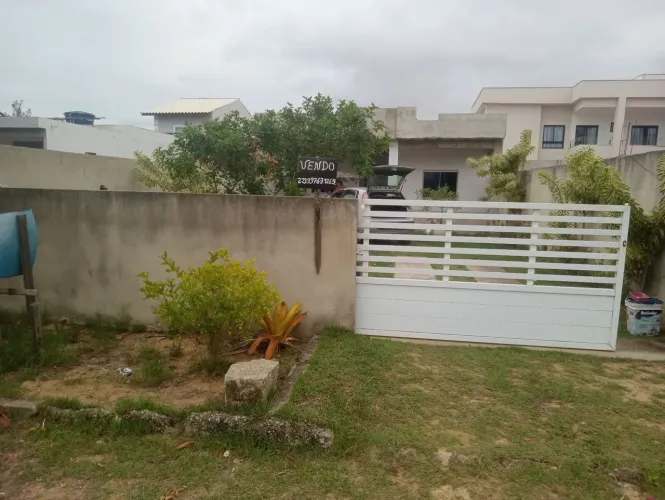 Vendo 260 mil casa em chapel do sol