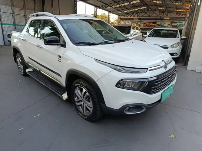 Fiat Toro Volcano 2.0 16V 4X4 TB Diesel Aut. 2017