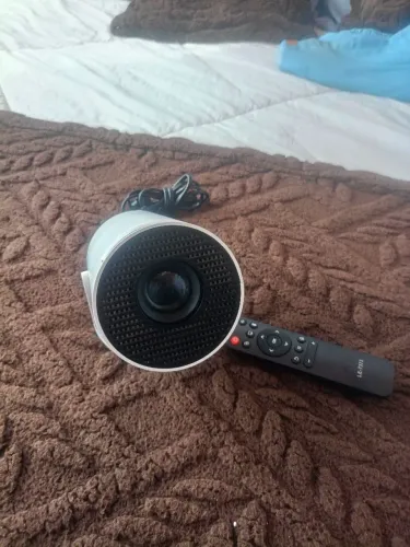 Vendo projetor hy 300