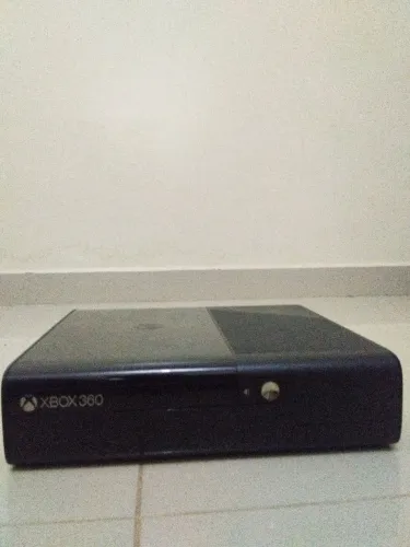 Xbox 360 E bloqueado