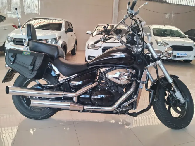 Moto Suzuki Boulevard M800 2007