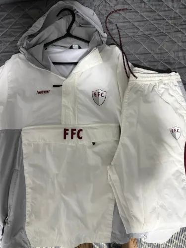 Conjunto Thug Nine e Fluminense