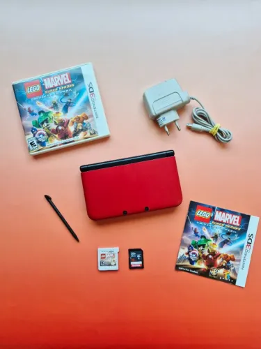 Nintendo 3DS XL Vermelho 16GB Cheio de Jogos + Jogo LEGO