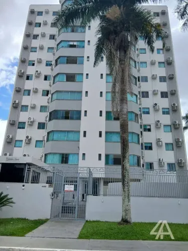 (Vende-se) - Cobertura com 3 dormitórios, 140 m² por R$ 750.000 - Olaria - Porto Velho/RO