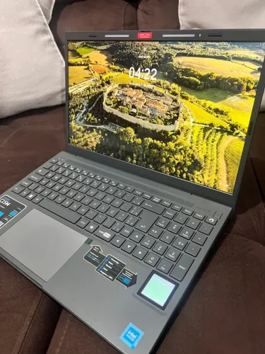 Vendo notebook ( marca positivo)