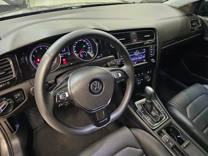 Volkswagen Golf Highline 1.4 TSI 140cv Aut. 2014