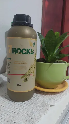 Fertilizante foliar 7 rocks