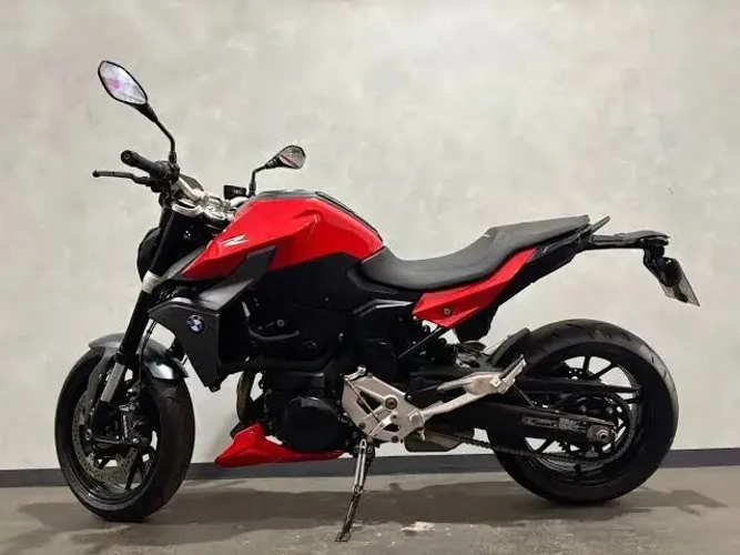 BMW F 900 R SPORT
