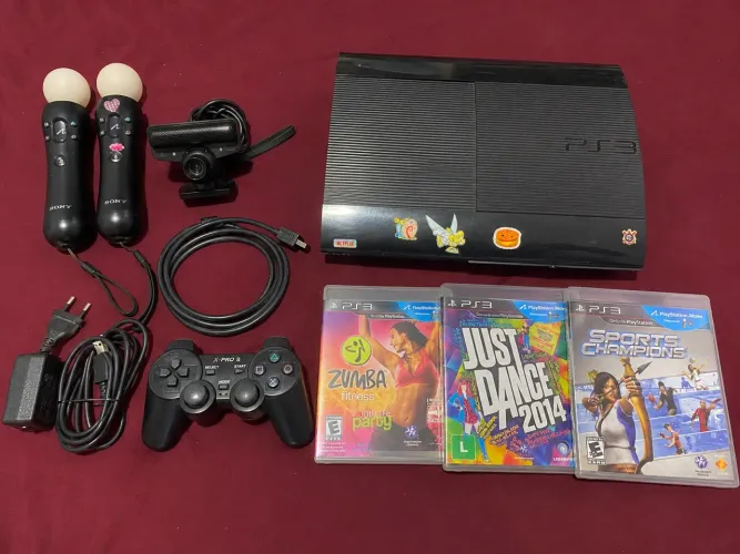 PlayStation 3 Super Slim + Kit PlayStation Move + 3 Jogos - Completo e Pronto para Jogar