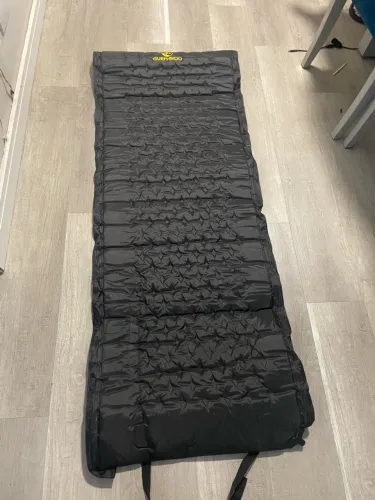 Colchonete inflável guepardo 
