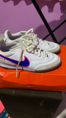 Chuteira de futsal nike 40