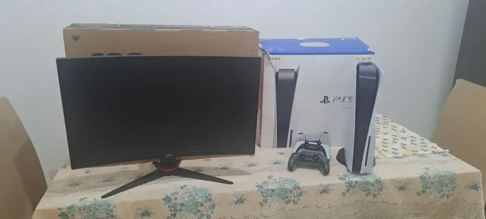 SETUP GAMER COMPLETO: PS5 + Monitor AOC 240Hz (Estado de Novo)