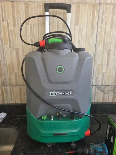 Bomba de Lavagem Profissional Wipcool, Portátil à Bateria p/ Limpeza de Ar-Condicionado