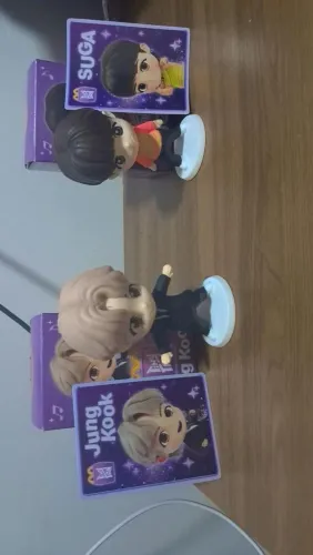 BONECOS TINY TAN JUNGKOOK E SUGA 