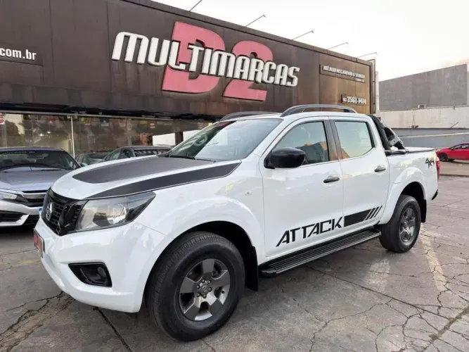 Nissan Frontier Attac.cd 4X4 2.3 Bi-TB Die. AUT 2019