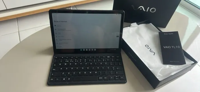 Vendo VAIO TL10, seminovo e funcionando perfeitamente.