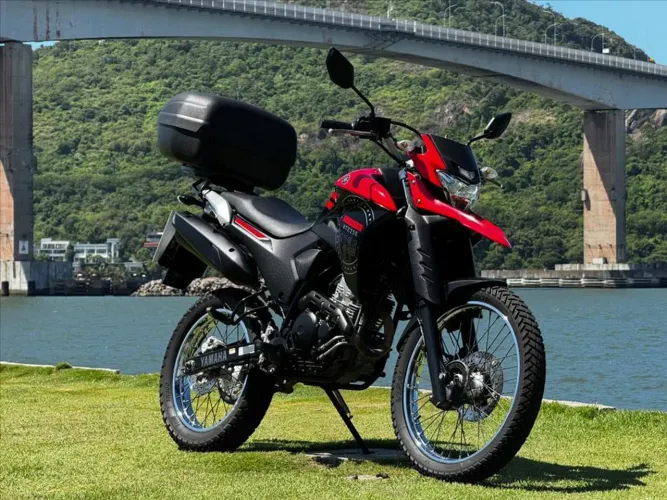 YAMAHA XTZ 250 LANDER