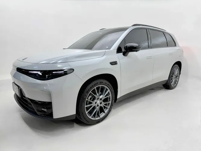 Leapmotor C10 REEV (Híbrido) 2026