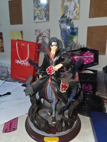 Figure do Itachi Uchiha