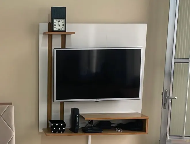 Painel para TV até 43 polegadas