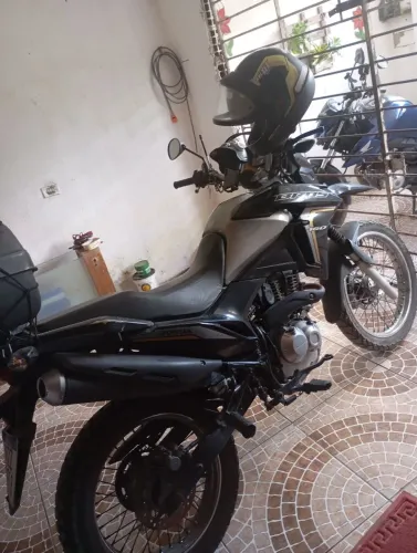 Moto Bros conservada .