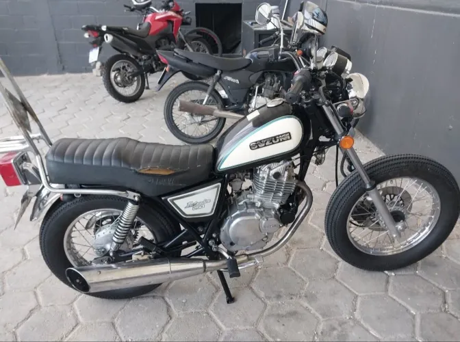 Intruder 250 1999