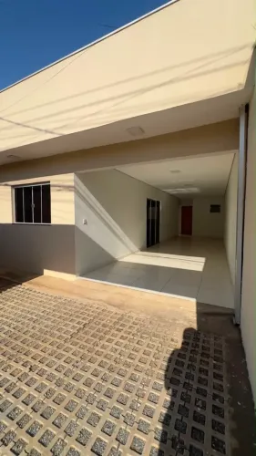 vendo linda casa no cristo rei Várzea Grande
