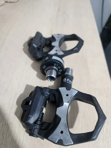 Pedal Assioma Uno potencimetro