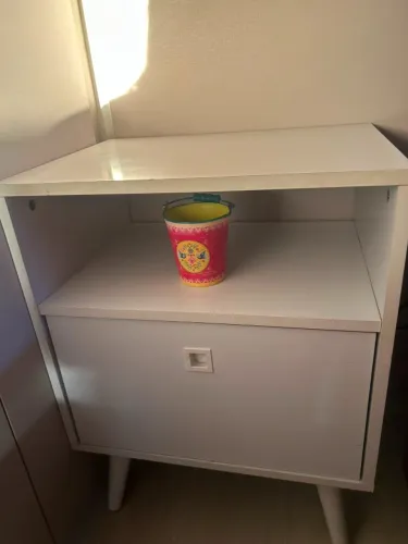 Mesa de cabeceira