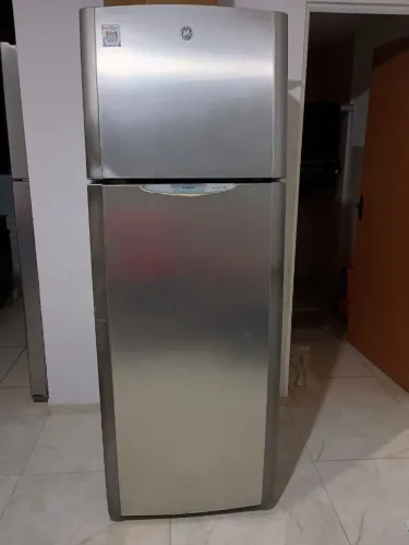 Desapego: Ótimo Preço/ Apenas 800 reais Frofree
