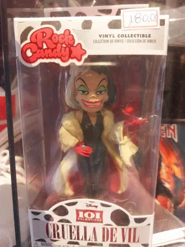 Vendo boneca Rock Candy Cruella De Vil na caixa