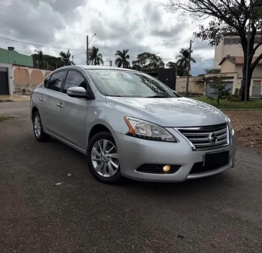 Nissan Sentra SV 2.0 Flexstart 16V Aut. 2015