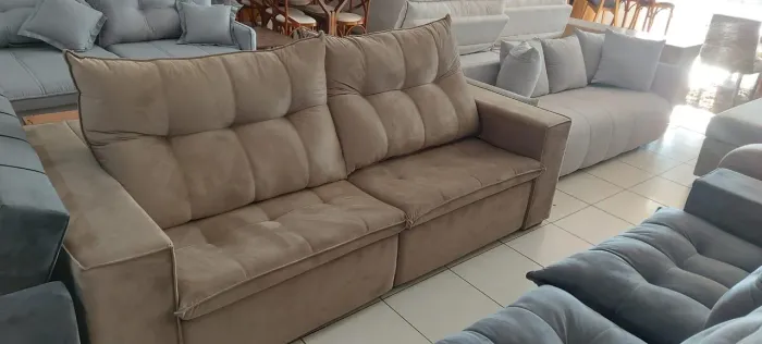 Sofá retrátil e reclinável 2.50 Mt novo