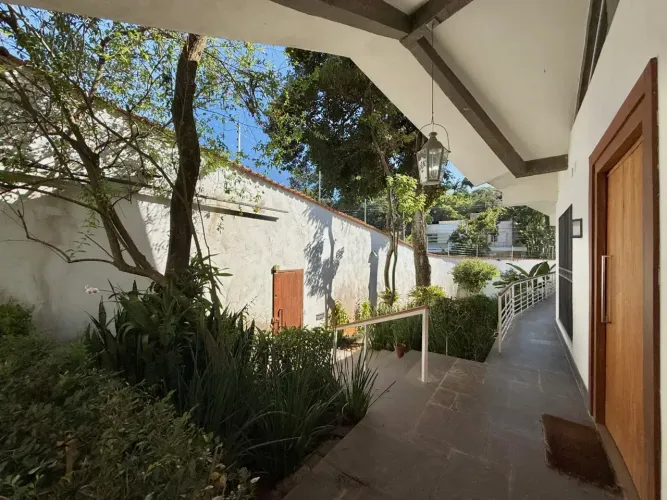 JARDIM DOS ESTADOS - ALTO DA BOA VISTA CASA NOVA COM 393 m2 EM TERRENO DE 590 m2 ... veja 