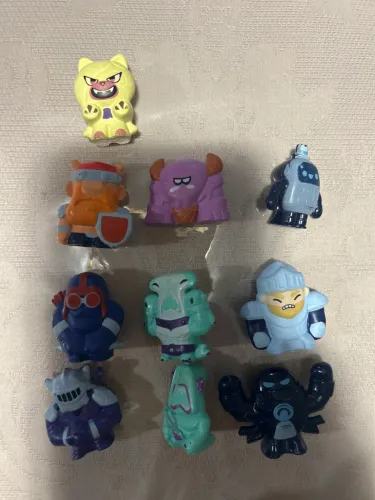 Coleção Elon Monster - vendo 