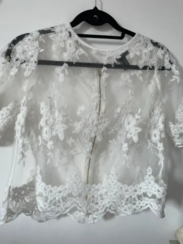 Blusa renda forever 21