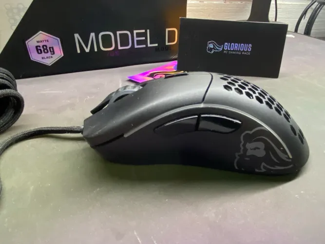 ? Mouse Gamer Glorious Model D (Matte Black) - Completo na Caixa! ?