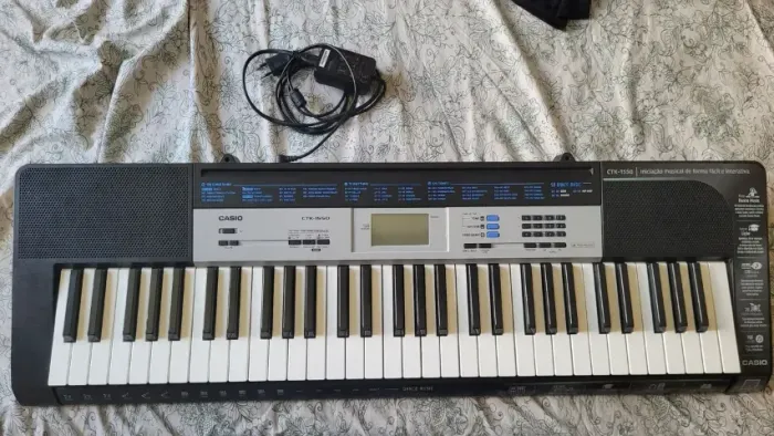 Teclado Casio CTK-1550